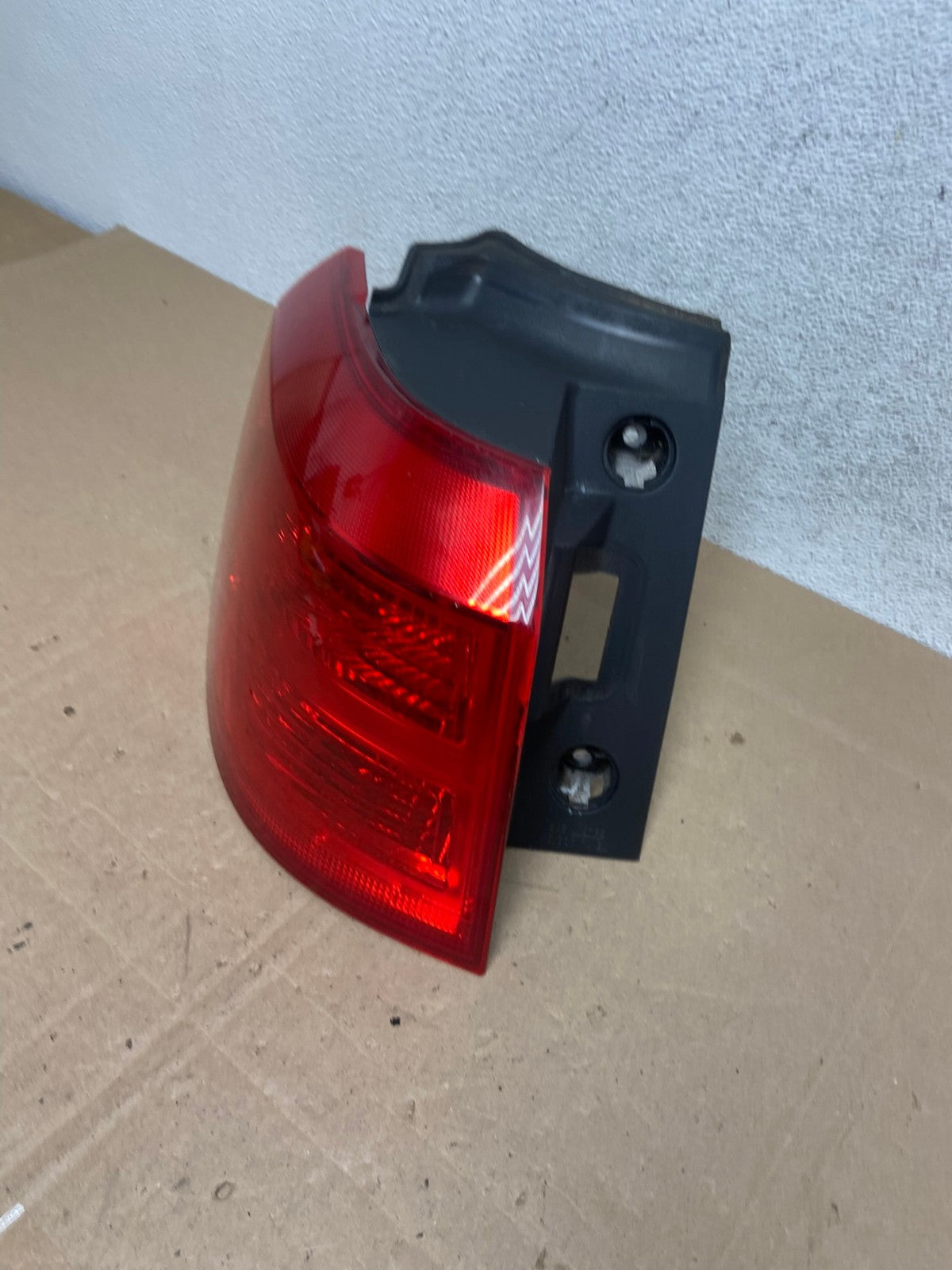 2010 to 2017 GMC Terrain Halogen Tail Light Left Driver Lh Side AE5067 LK1