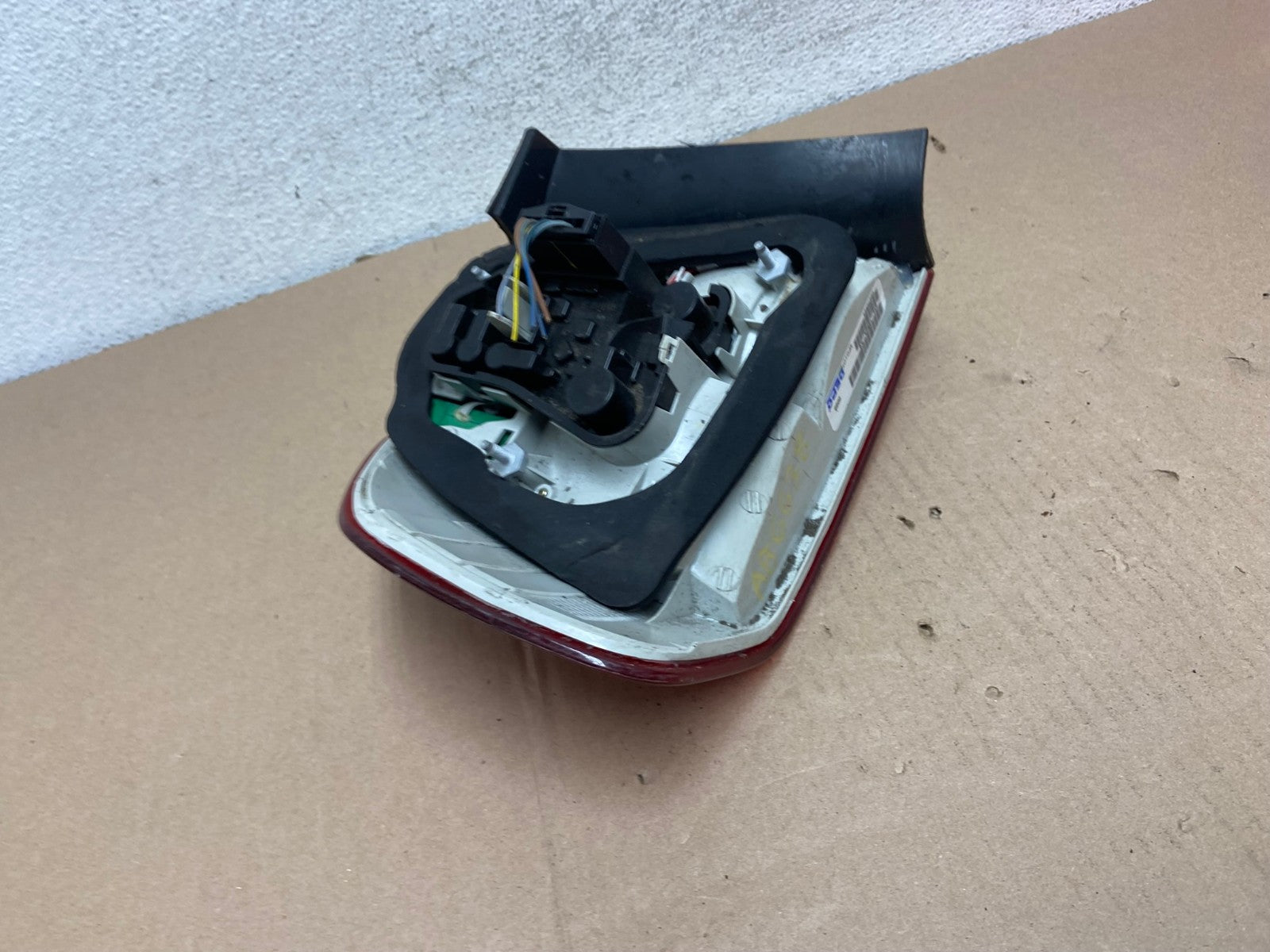 2009 2010 BMW 328i 3 Series Right Passenger RH Side Tail Light DEPO AG6638 LK5