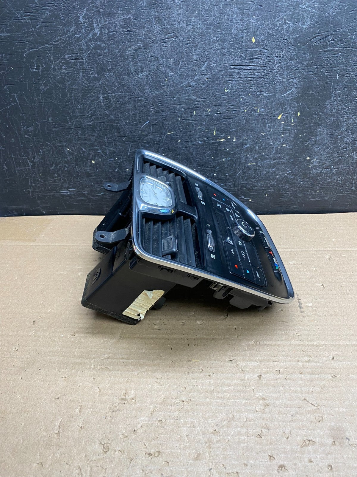 2011-2016 Dodge Grand Caravan Temperature Climate Control AC Heater AG6392 DG1