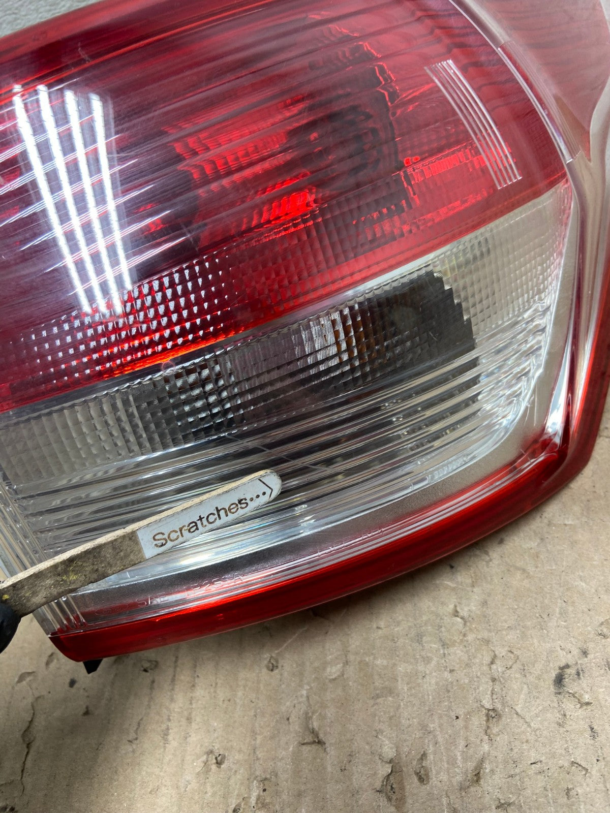 2013 to 2016 Ford Escape Right Passenger RH Side Tail Light AG8031 LK3