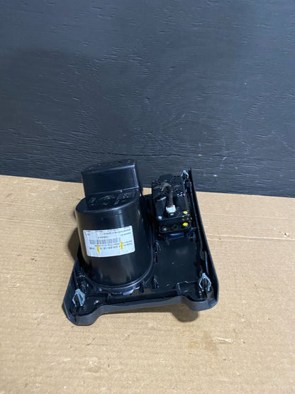 2015 to 2017 Mercedes Benz B250 Front Center Console with Controller D45873