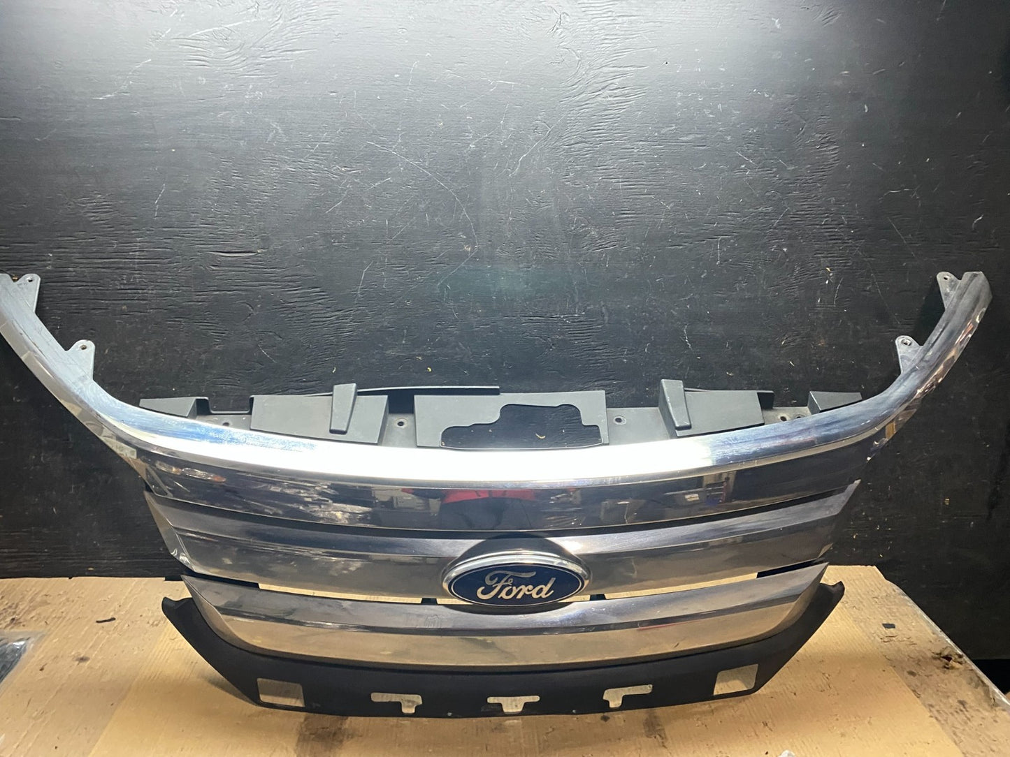 2010 2011 2012 Ford Fusion Front Upper Chrome Grill Grille OEM aa9178 DG0