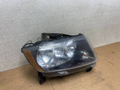 2011-2013 Jeep Grand Cherokee Right Passenger Halogen Headlight AA6230 DW2