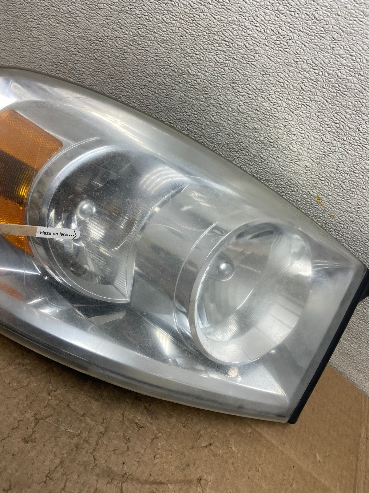 2006 to 2008 Dodge Ram 2500 Right Passenger Halogen Headlight OEM Y9157 DW4