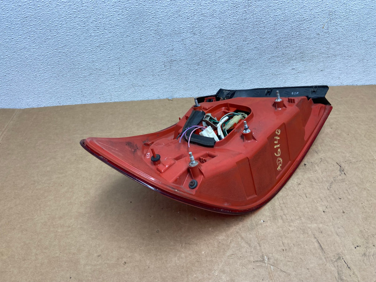 2005 to 2006 Infiniti G35 Right Passenger Side Tail Light AD6140 LK5