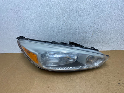 2015-2017 Ford Focus Right Passenger Rh Side Halogen Headlight AE3064 DW0
