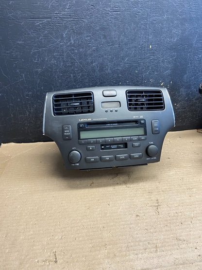 2004 to 2006 Lexus ES330 Es300 Radio Receiver Tape CD Air Vent AH3689 DG0