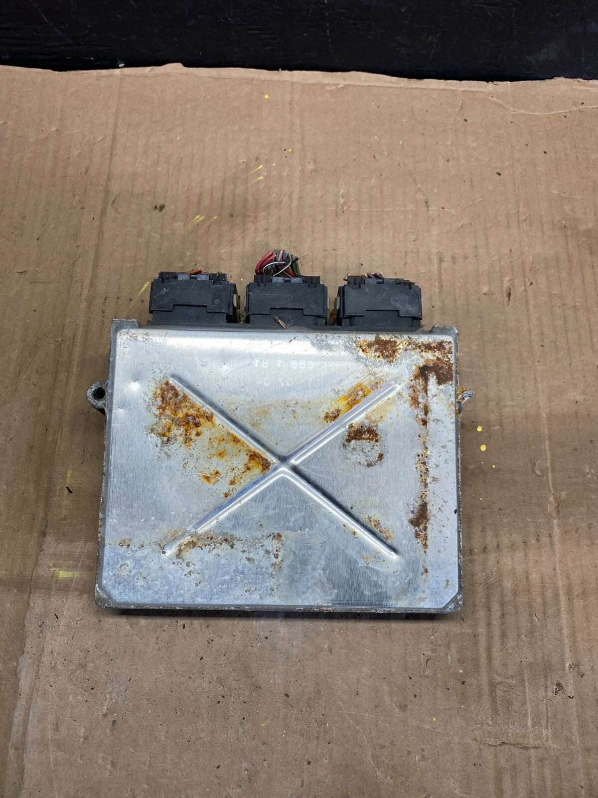 2005 Ford Crown Victoria 4.6L Engine Computer Module 5W1A-12A650-AEA D6240 DG11