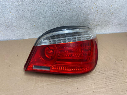 2008 2009 2010 BMW 5 525i 530i Right Passenger Rh Tail Side Light AH9493 LK2