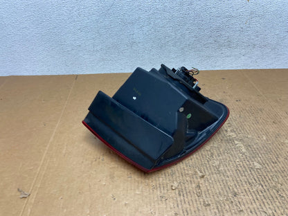 2008 2009 2010 Volkswagen Jetta Right Passenger RH Side Tail Light AE2775 LK4