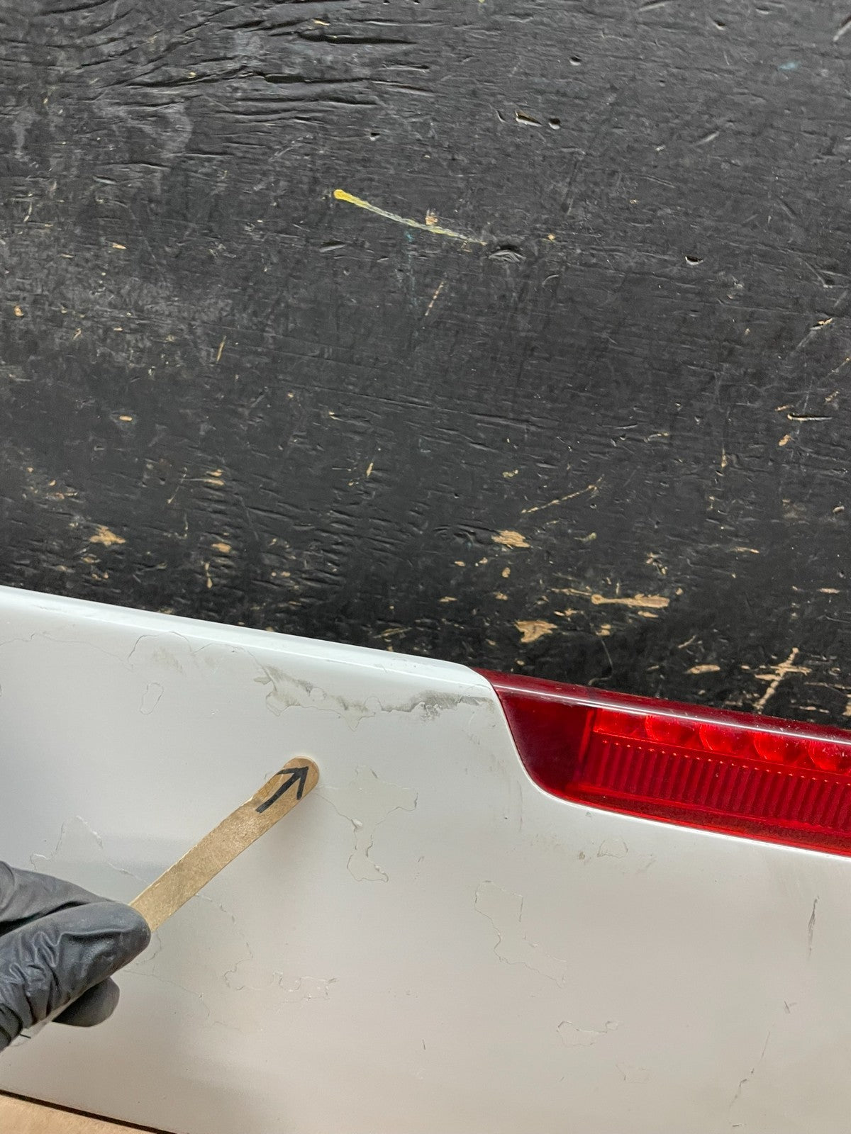 2005 to 2011 Hyundai Accent Trunk Lid Hatch 3rd Brake Light Spoiler Y9457 DG3