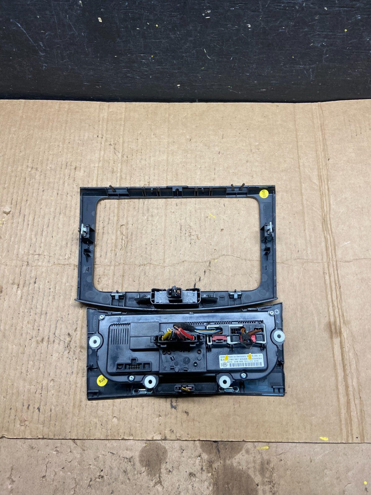 2009-2011 Volkswagen CC Center Climate Control Panel AC Heater Bezel M4455 DG3