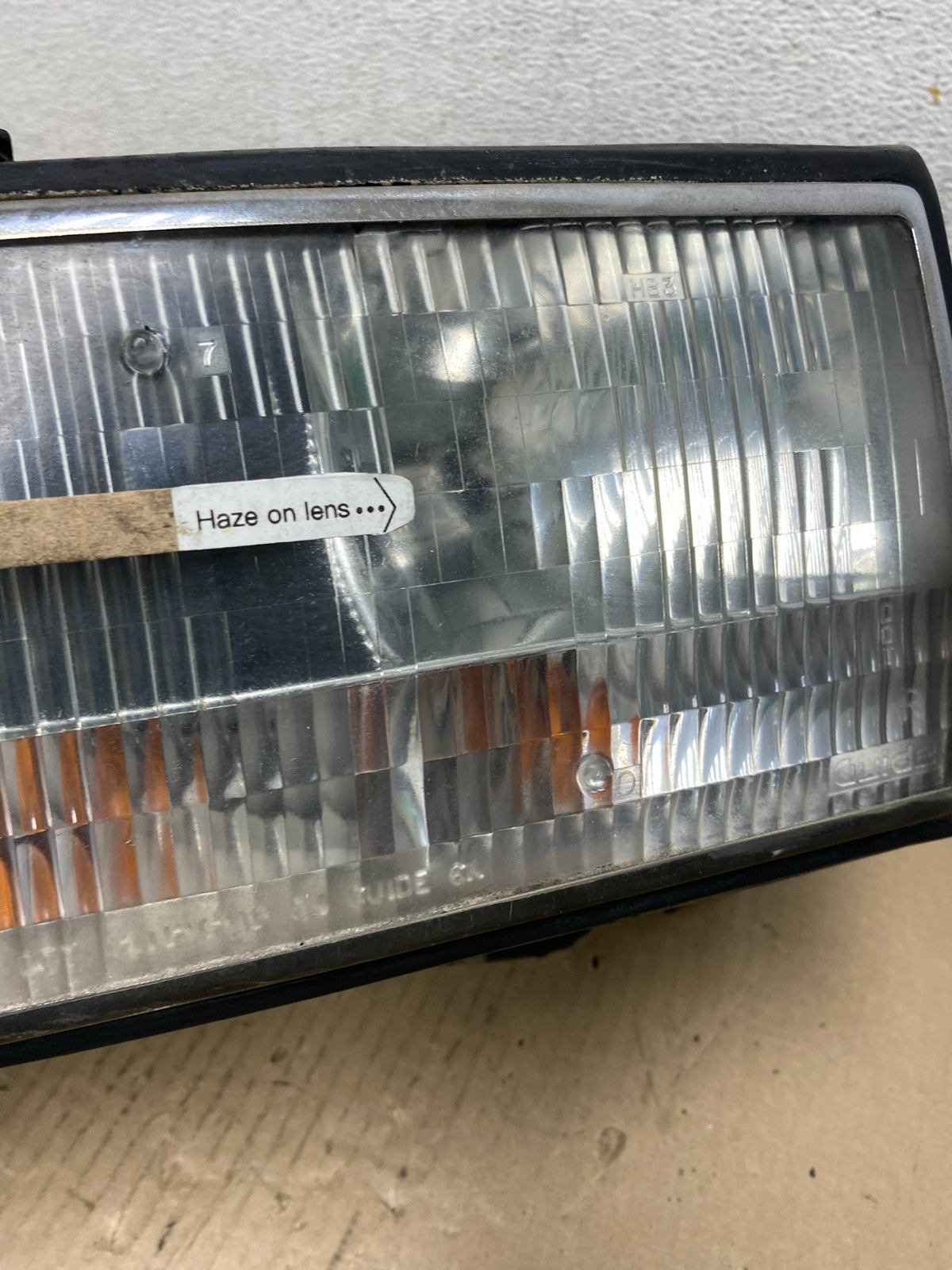 1994 1995 1996 Cadillac Deville Right Passenger Halogen Headlight AE7029 DW5