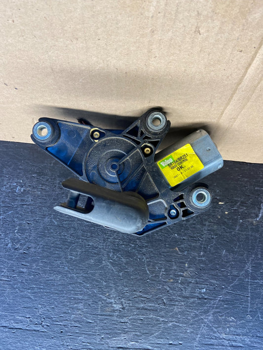 2006-2013 Mercedes GL450 ML350 Rear Glass Windshield Wiper Motor AE2320 DG0