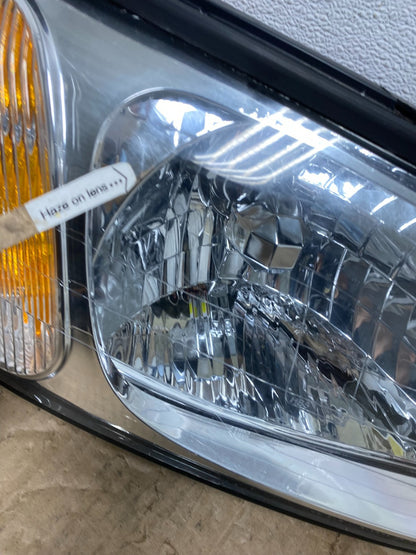 2000 to 2004 Subaru Legacy Left+Right Set Headlights Aftermarket AC3914 DG5