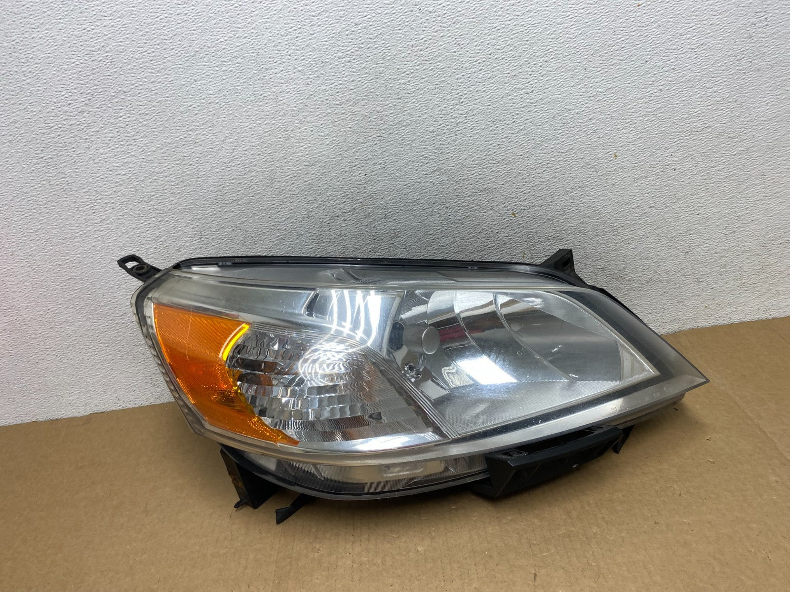 2013 to 2021 Nissan NV200 Right Passenger RH Halogen Headlight AF9530 DW0