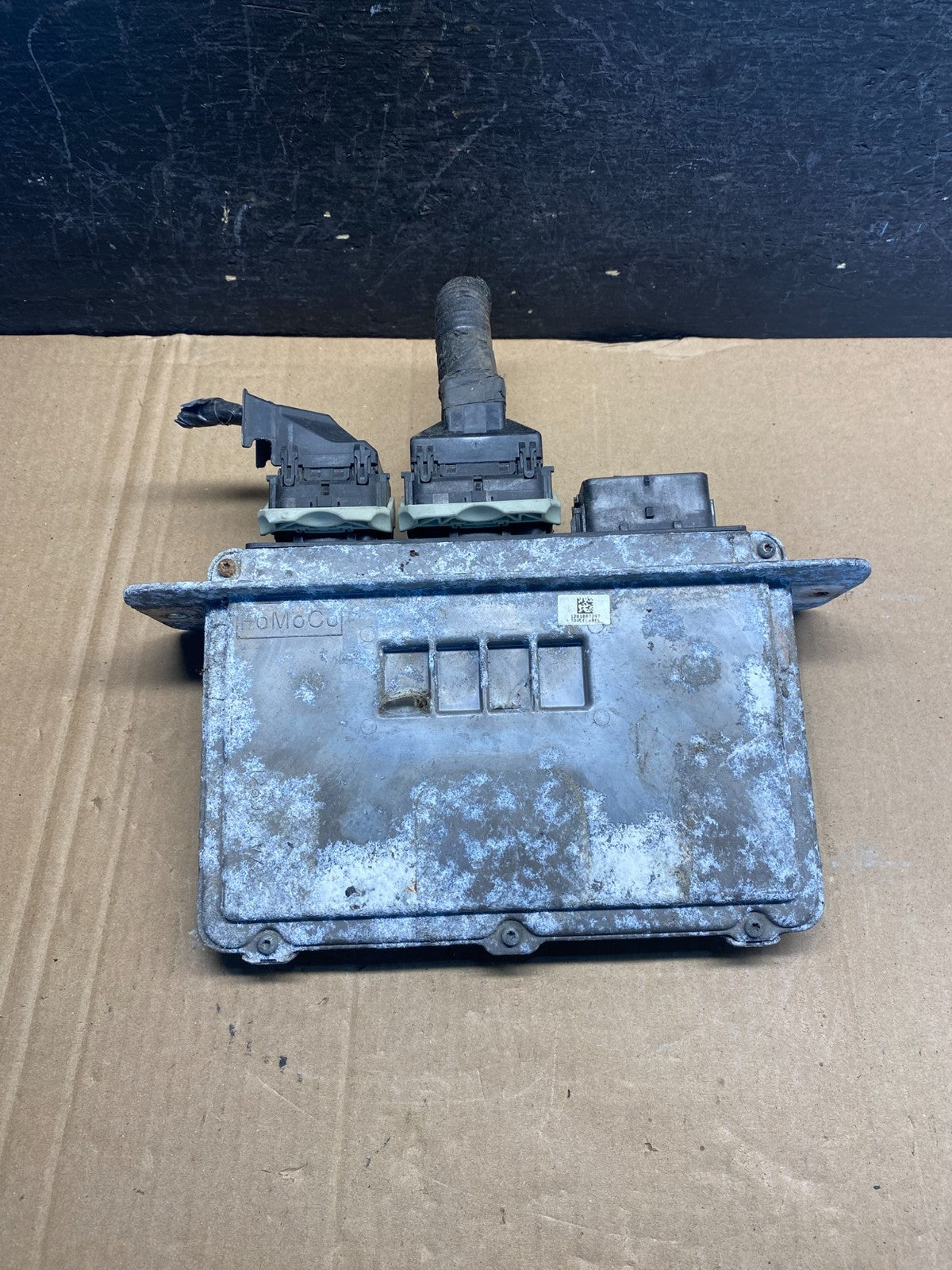 2011 to 2012 Ford E150 E250 4.6L Engine Control Module ECU ECM PCM AE7528 DW1