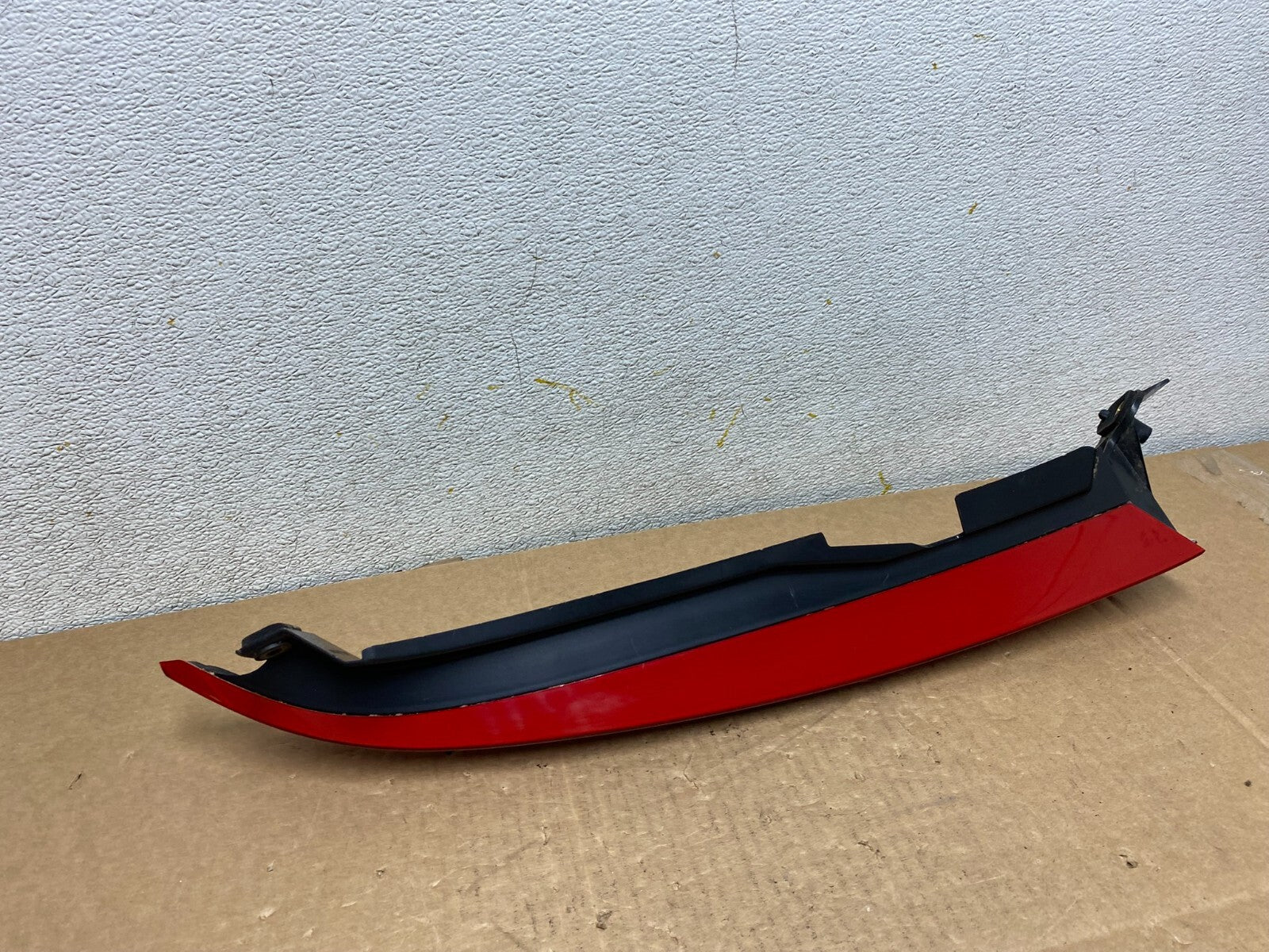 2003 to 2006 Volvo XC90 Left Driver LH Side Upper Tail Light OEM O5236 DW10