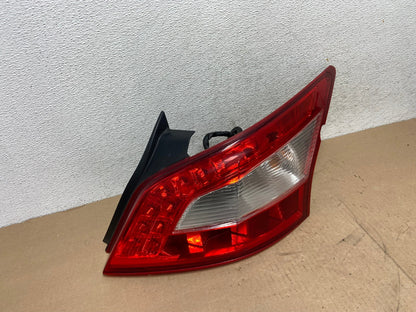 2009 2010 2011 Nissan Maxima Right Passenger RH Side Tail light AG4634 LK2