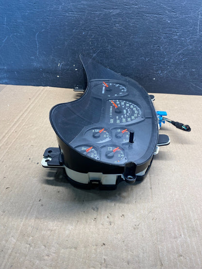 2006 2007 2008 Chevrolet Trailblazer Speedometer Cluster Gauge AE7588 DG2
