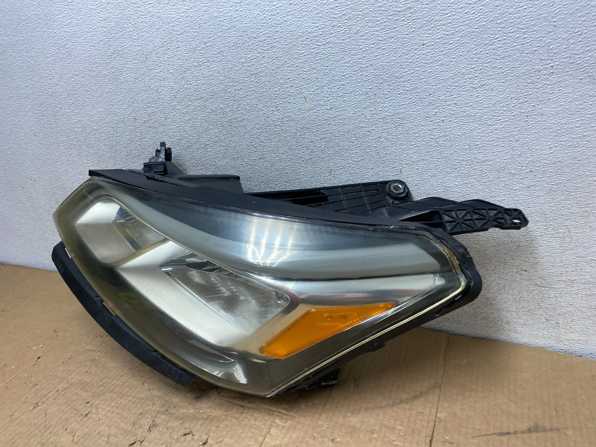 2013-2017 Chevrolet Traverse Left Driver LH Side Headlight Halogen AI8054 DW1