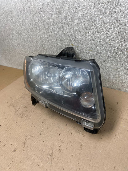 2011-2013 Jeep Grand Cherokee Right Passenger Halogen Headlight AA0501 DW1
