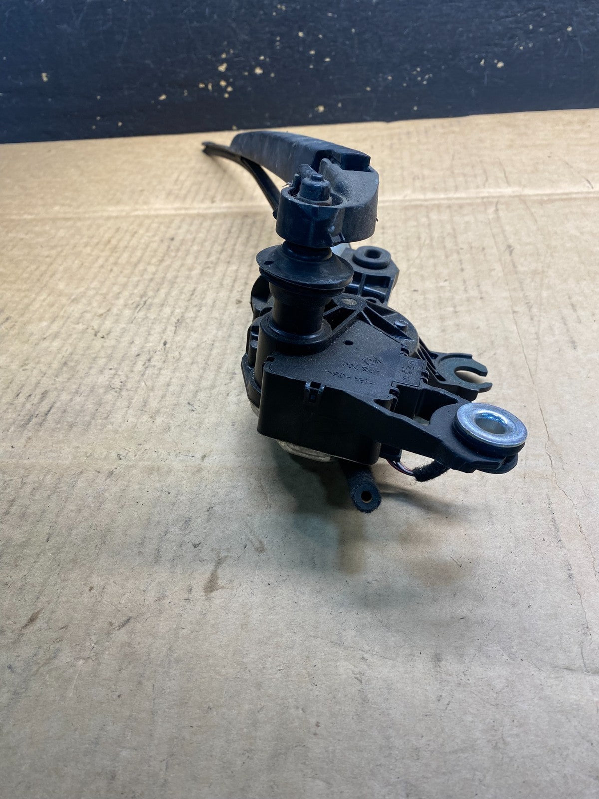2007 to 2015 Audi Q7 Rear Windshield Washer Wiper Motor ab4012 DG4