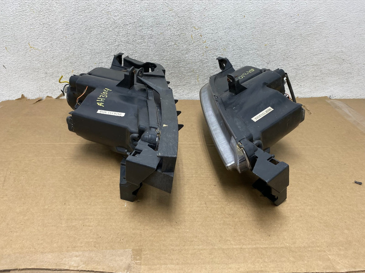 XENON 2004 to 2009 Mazda 3 Sedan Left+Right Set Side Black Headlights AH3104 DG10