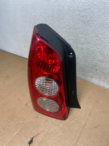 2005 2006 Mazda Tribute Left Driver LH Tail Light AI8437 LK1