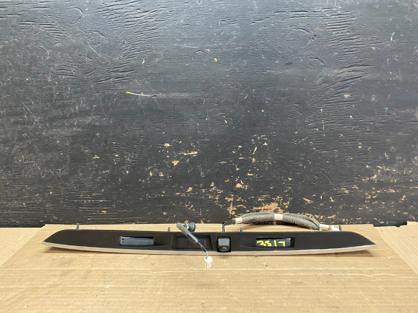 2013 to 2015 Nissan Pathfinder Rear Trunk Liftgate Handle Trim Camera v3399 DG3