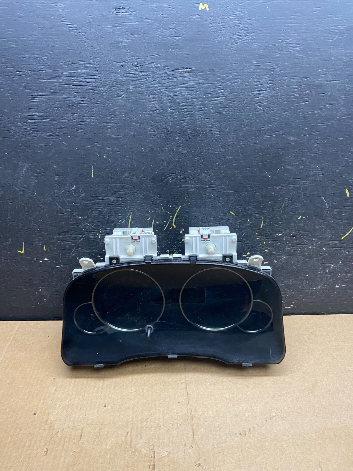 2005 to 2007 Lexus GX470 Speedometer Cluster Gauge z4111 DG0