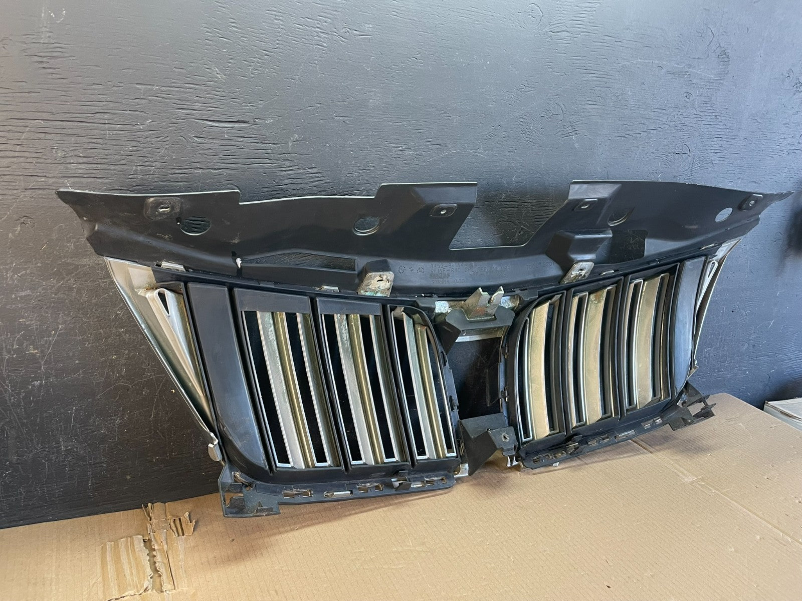 2009 to 2012 Lincoln MKS Front Upper Grille Grill ae3575 DG5