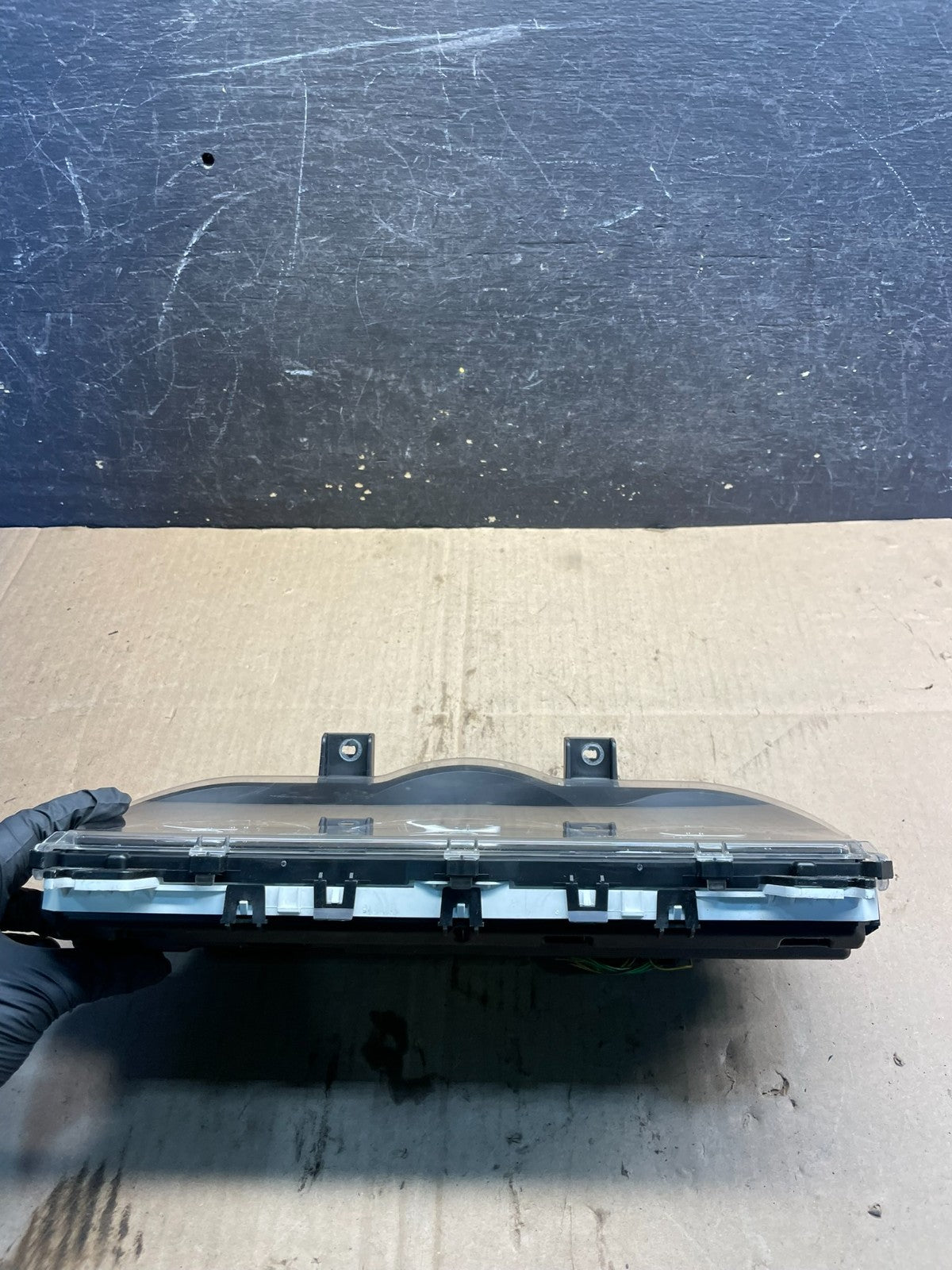 2011 2012  Ford Taurus Speedometer Instrument Cluster Gauges T7241 DG4