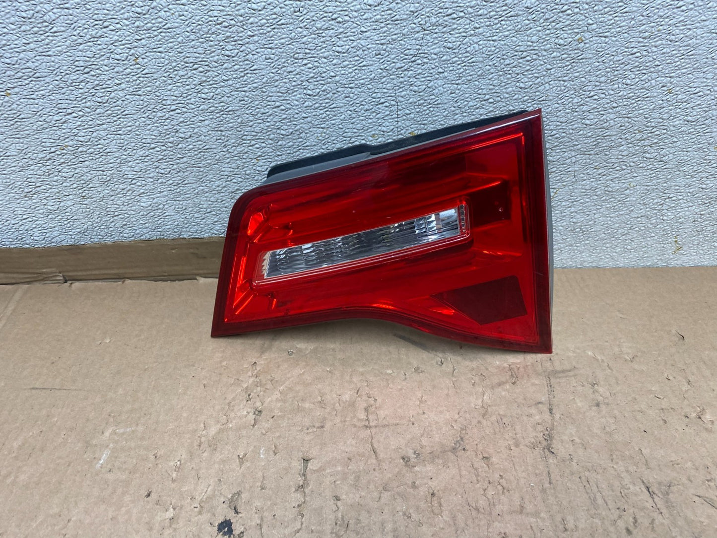 2007 2008 2009 Acura Mdx Right Passenger Rh Side Inner Tail Light U8806 DW0