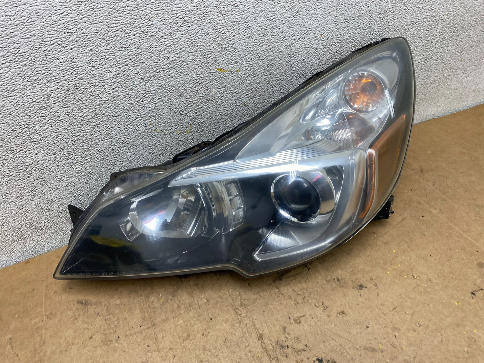 2013 2014 Subaru Legacy Outback Left Driver Halogen Headlight X7192 DW2