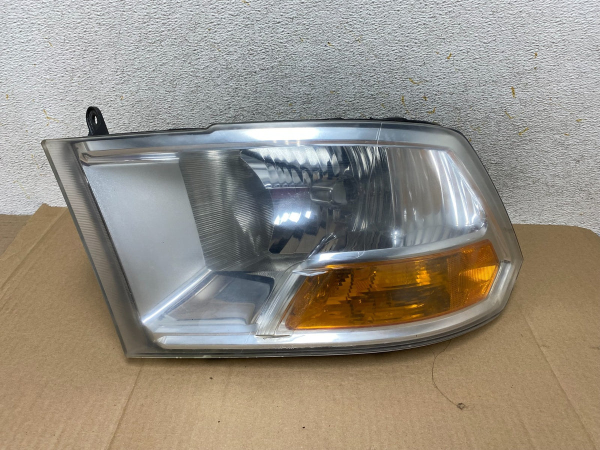 2009 to 2012 Ram 1500 2500 Left Driver LH Halogen Headlight AI1144 DW0