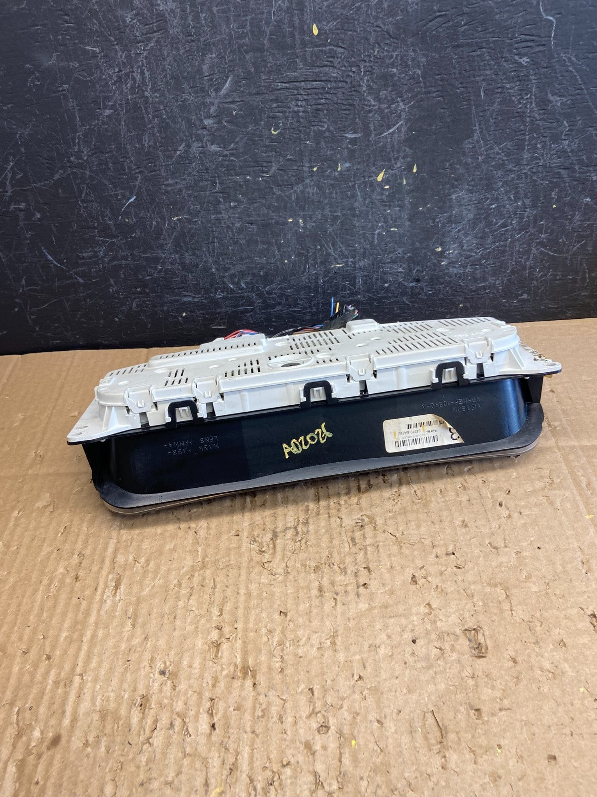 2005 Nissan Xterra Frontier Speedometer Cluster Gauge AD2026 DG4