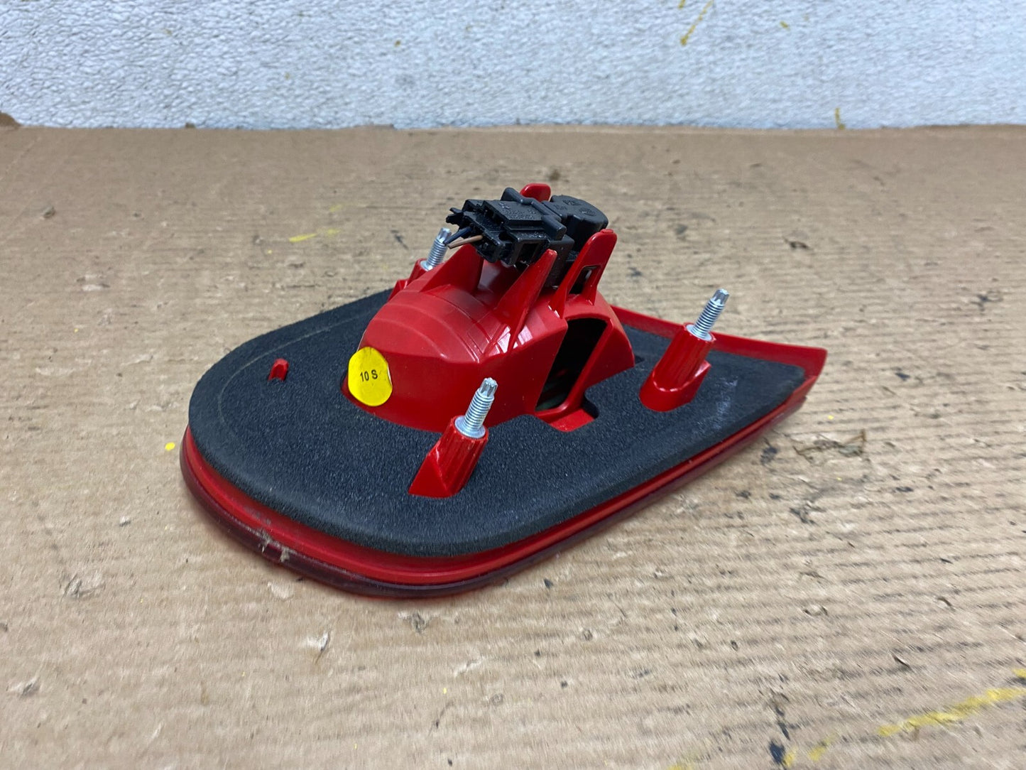 2007 2008 2009 2011 Volkswagen Eos Right Passenger Rh Tail Light inner O1942 DG5
