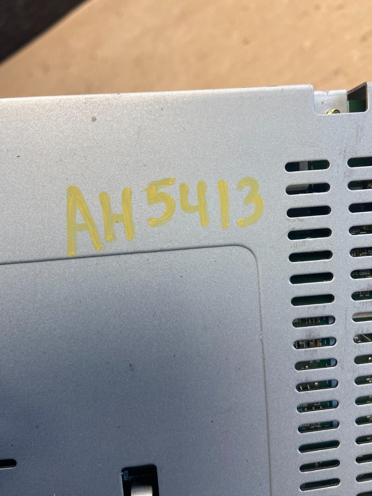 2017 to 2018 Chevrolet Cruze Radio Display Screen AH5413 DG6