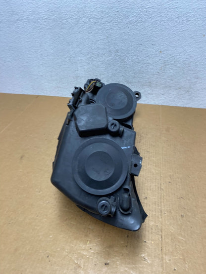 2009 to 2011 Volkswagen Tiguan Right Passenger Halogen Headlight AD9332 DW9