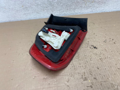 2006 2007 2008 Bmw 328i 3 Series Right Passenger Rh Side Tail Light AI2471 LK5