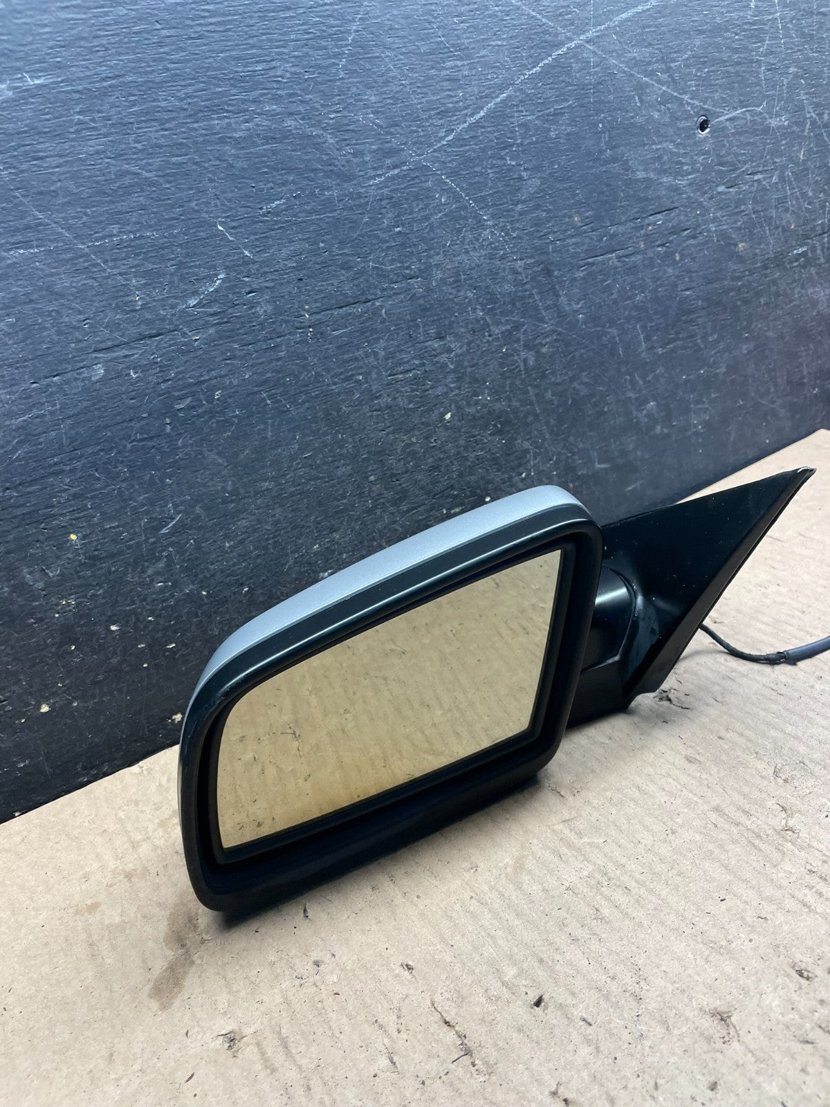 2008 to 2014 Cadillac CTS Left Driver Lh Power Door Mirror Oem S5061 DG10