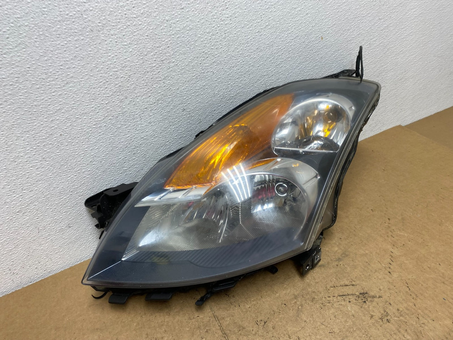 Sedan 2007 2008 2009 Nissan Altima Left Driver Headlight OEM AC3619 DW2