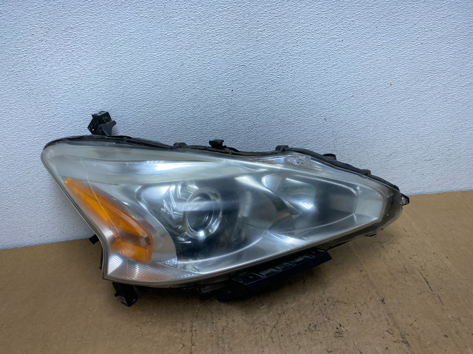 2013 2014 2015 Nissan Altima Right Passenger RH Halogen Headlight AD0699 DW0