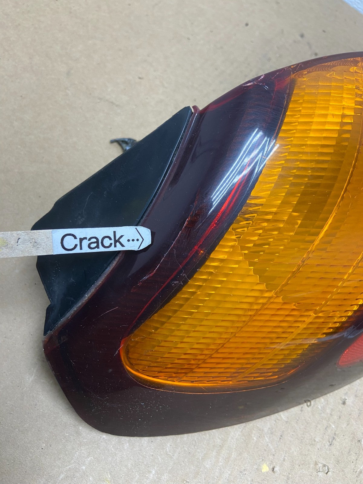 2001 to 2004 Subaru Legacy Outback Left Driver LH Tail Light AC1140 DW4