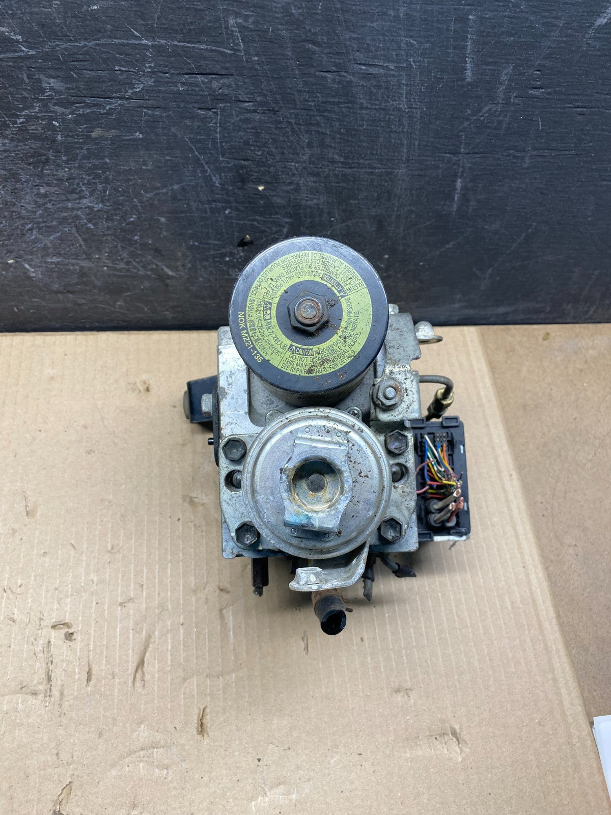 2004 - 2009 Toyota Prius ABS Brake Pump Anti Lock Module AH7376 DG5