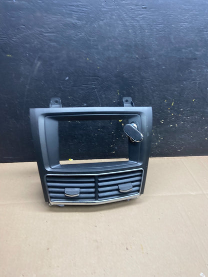 2013 - 2017 Lincoln Mkt Center Dash Gps Radio Bezel Panel Air Vent OEM T9129 DG0
