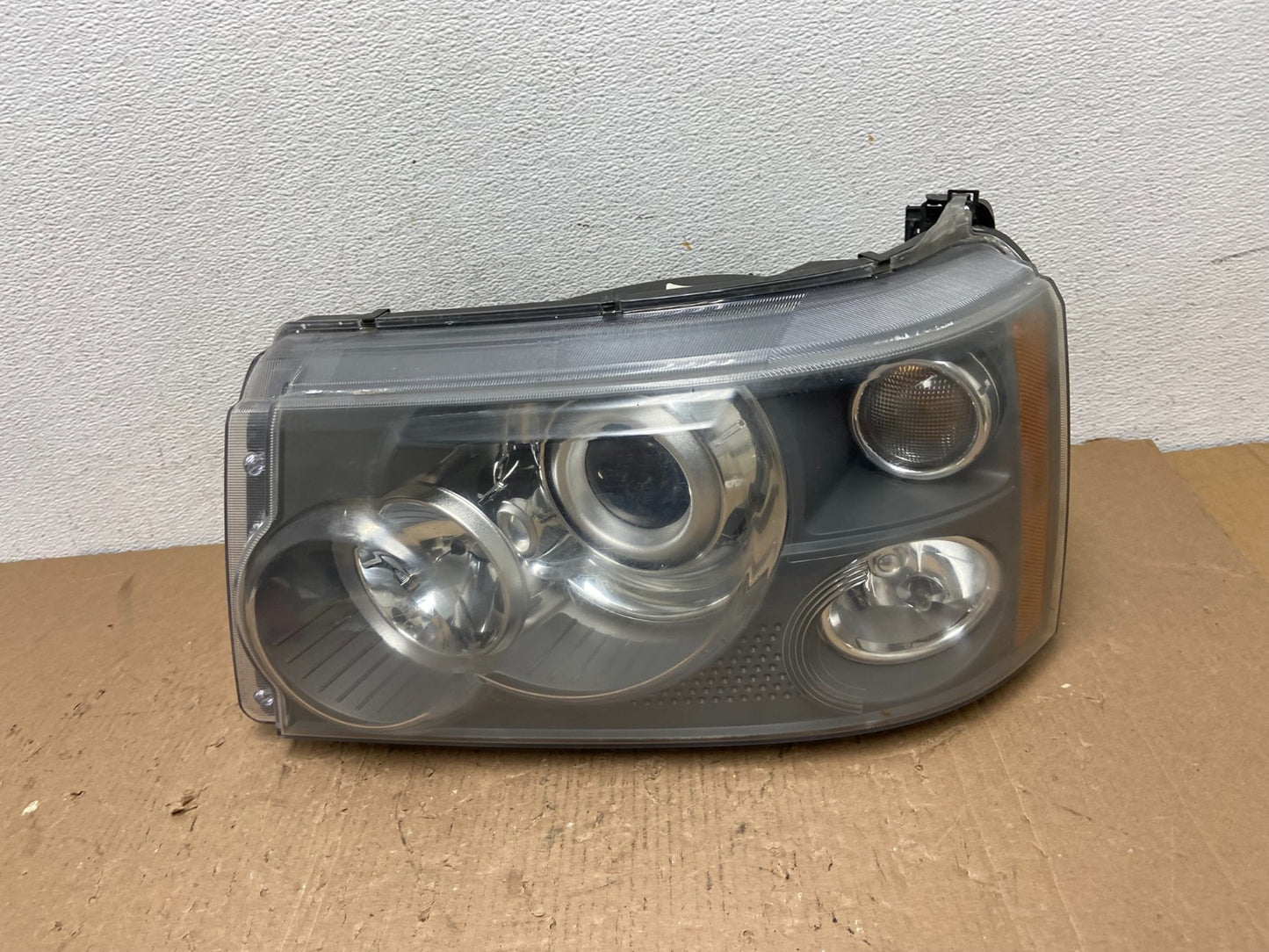 2006-2009 Land Rover Range Rover Left Driver Xenon Hid Headlight AD8253 DW0