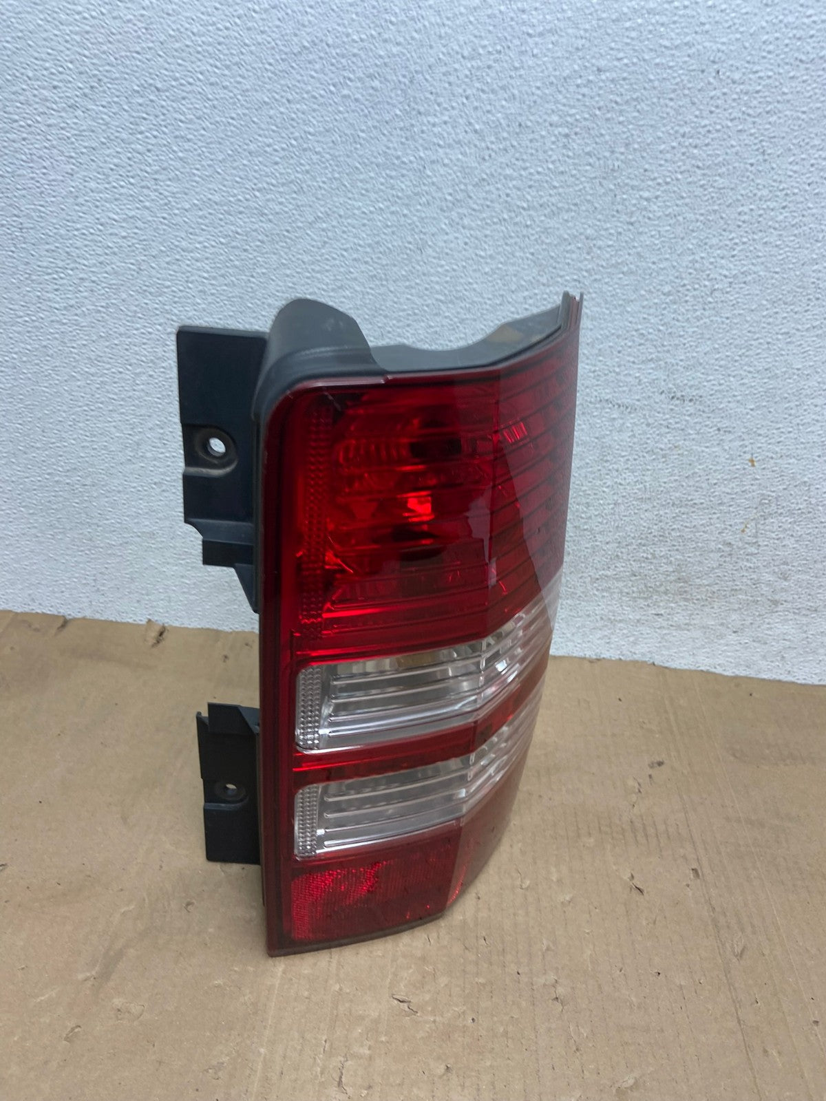 2008 to 2012 Jeep Liberty Right Passenger RH Side Tail Light AE9130 LK2