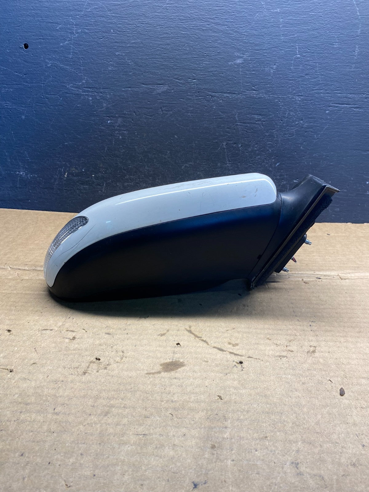 2005 to 2010 Scion TC Right Passenger Side View Door Mirror AD3382 DG3